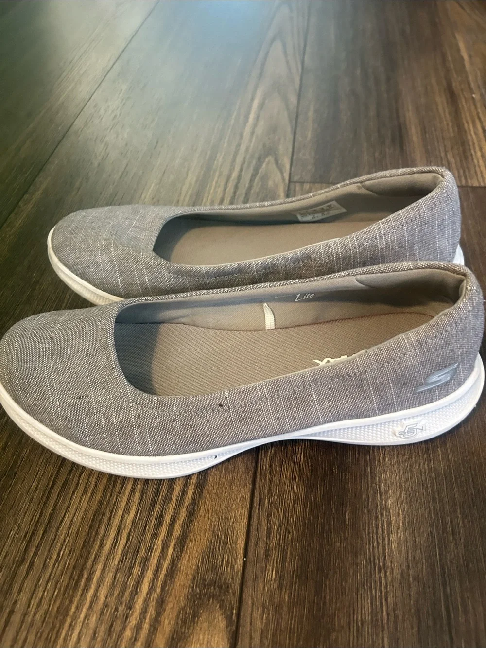 Skechers Gray Slip-On Ballet Flats with Goga Max Insole